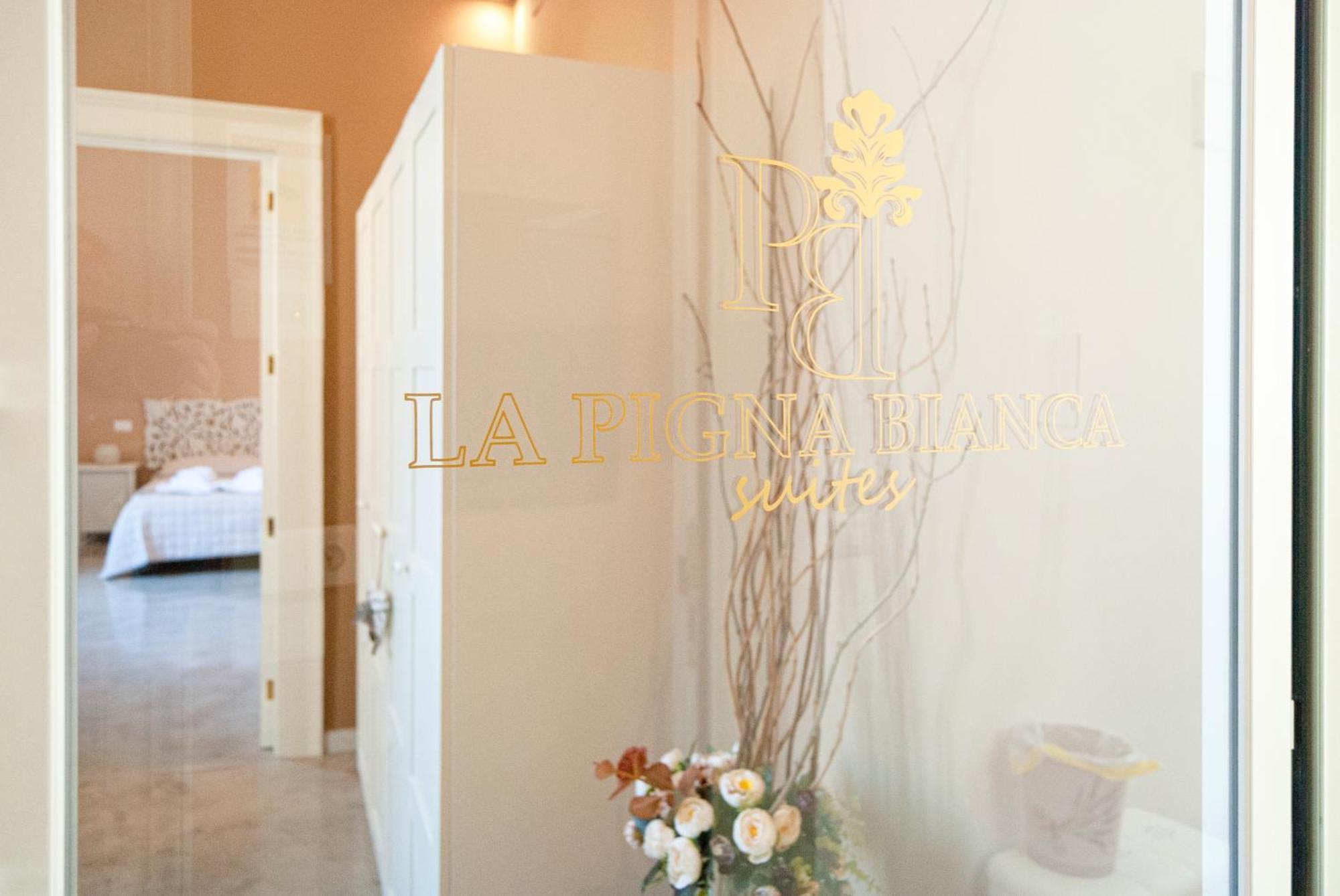 La Pigna Bianca Suites Лечче Экстерьер фото